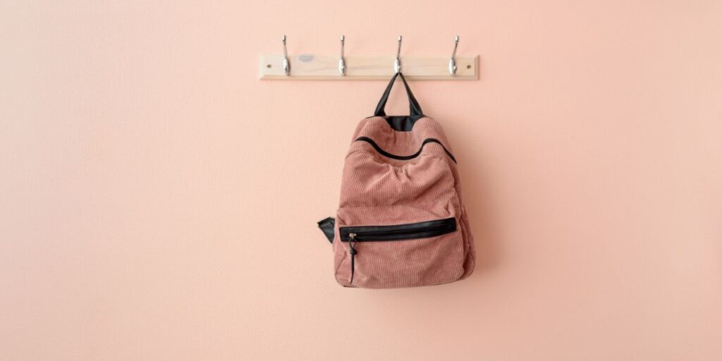 From Clutter to Order Why Display Hooks Matter